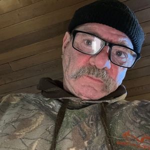 Meet your Posher, Carey